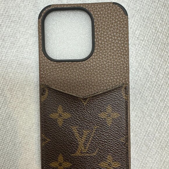iPhone 15 pro designer inspired Accessories - Luxury Brown Phone Case with Card Holder